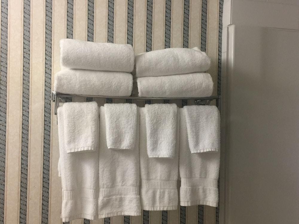 Comfort Inn & Suites University YYC Dış mekan fotoğraf