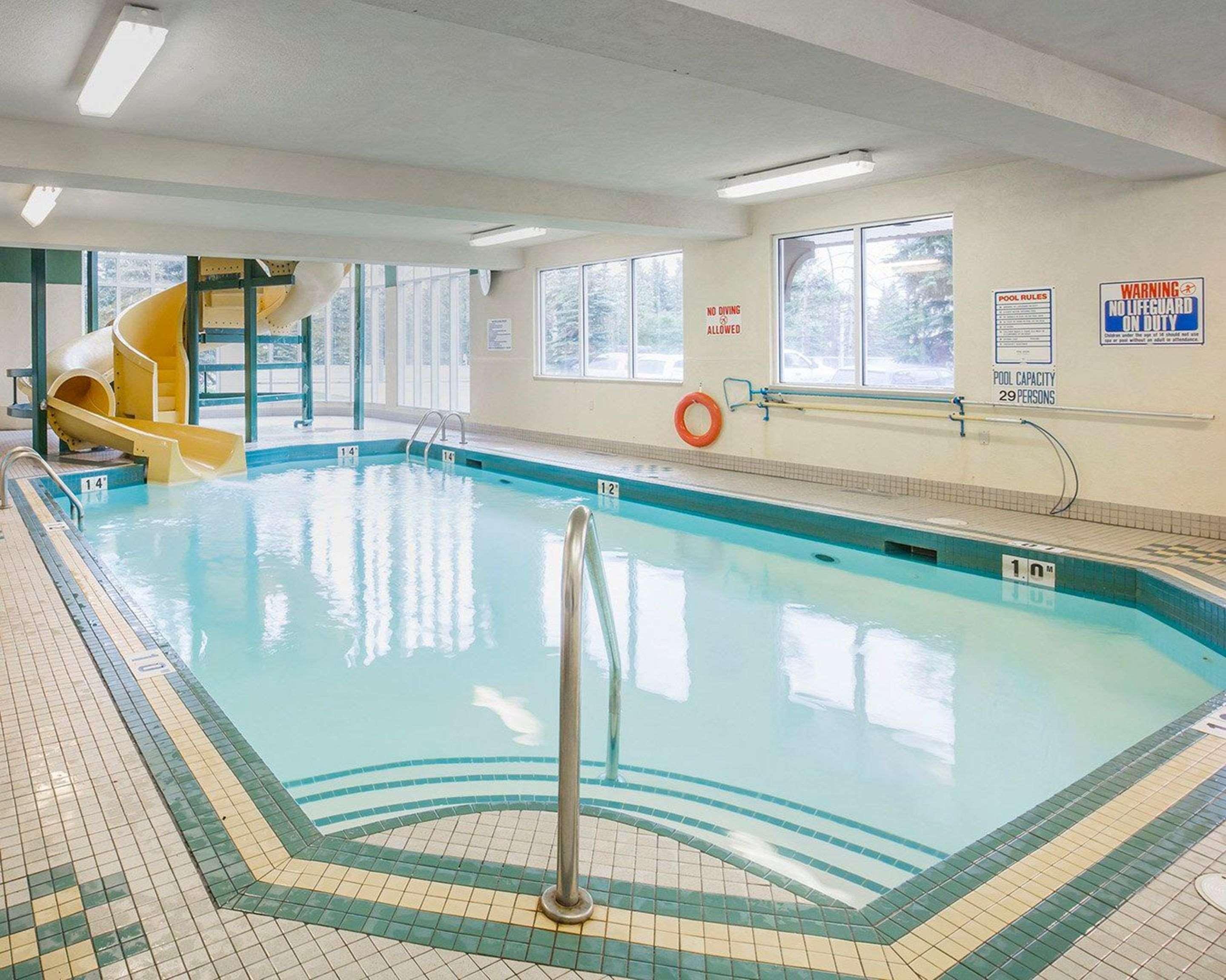 Comfort Inn & Suites University YYC Dış mekan fotoğraf