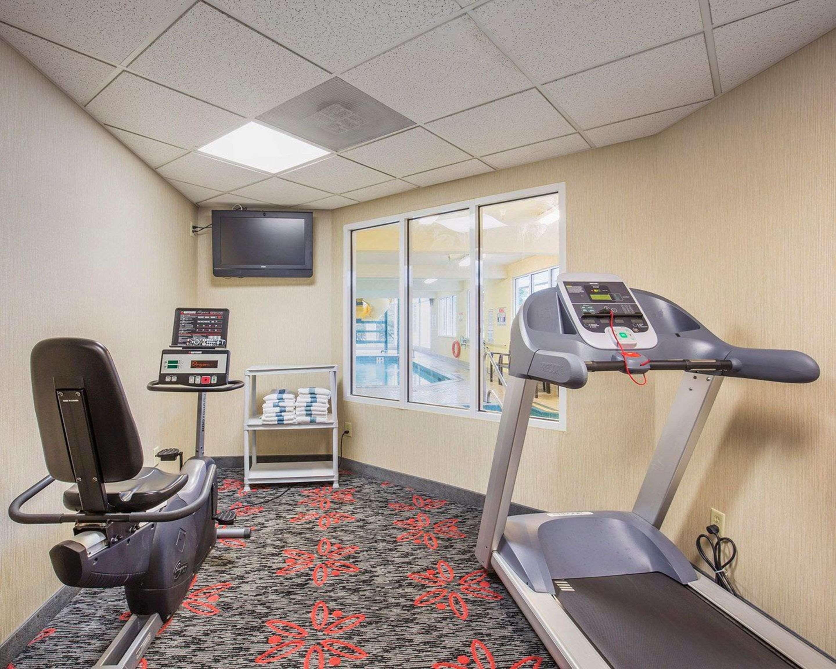 Comfort Inn & Suites University YYC Dış mekan fotoğraf