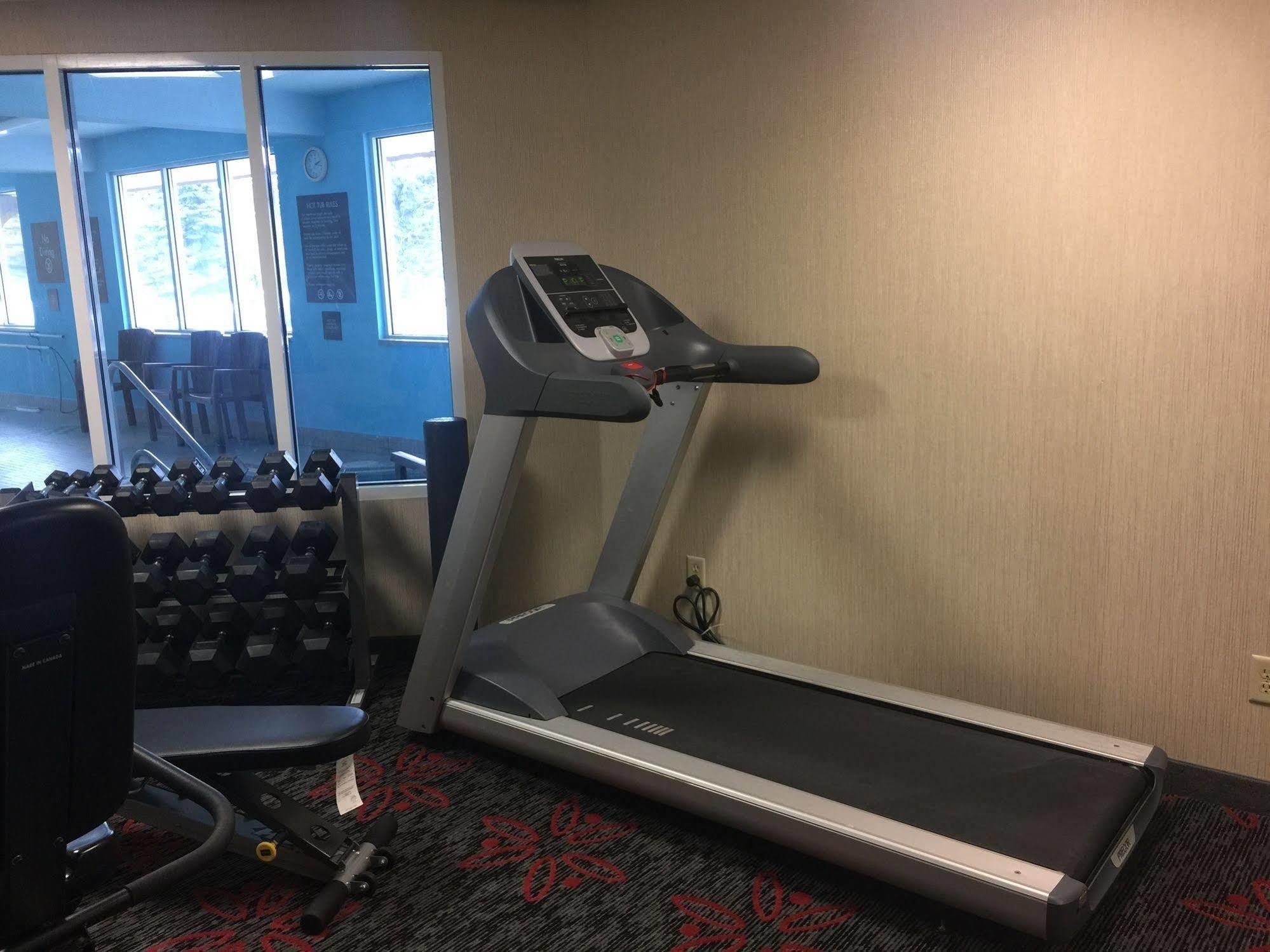 Comfort Inn & Suites University YYC Dış mekan fotoğraf