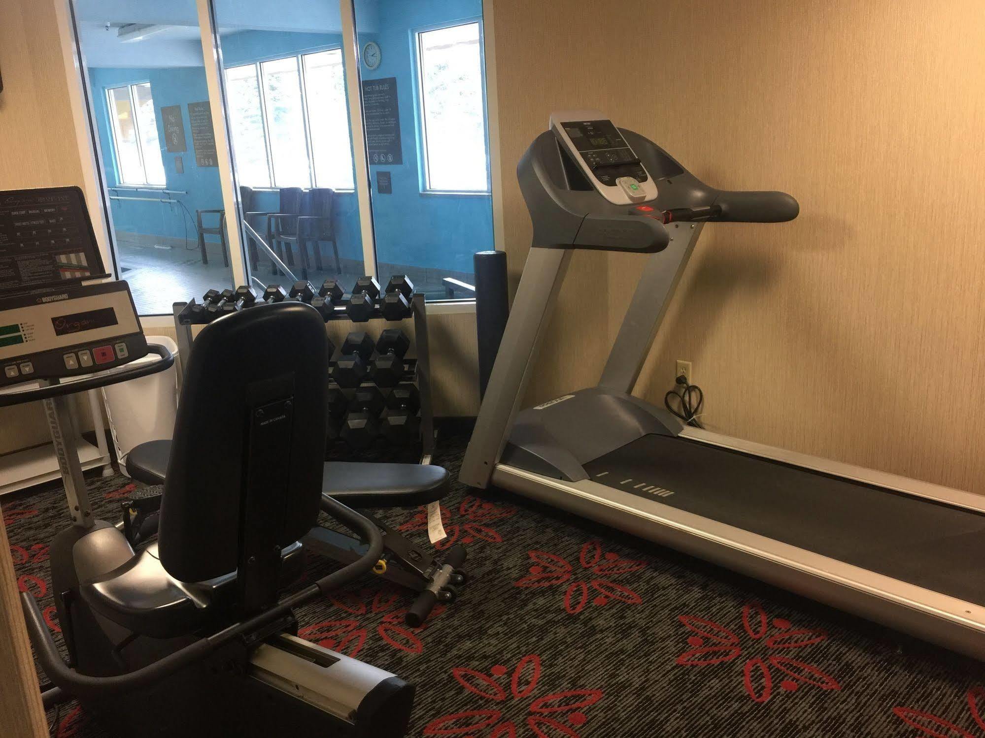 Comfort Inn & Suites University YYC Dış mekan fotoğraf