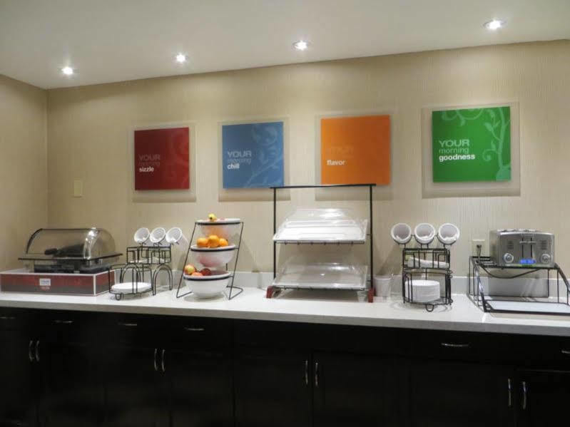Comfort Inn & Suites University YYC Dış mekan fotoğraf