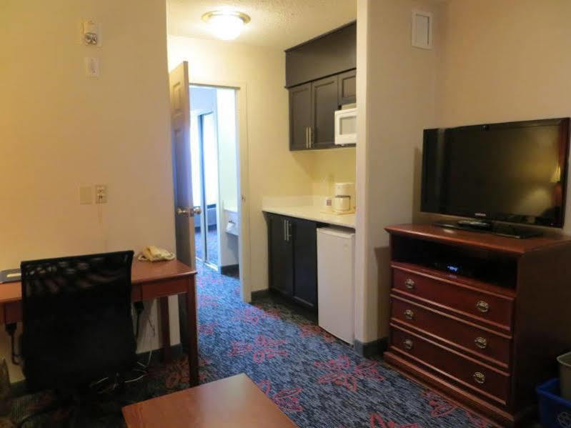 Comfort Inn & Suites University YYC Dış mekan fotoğraf