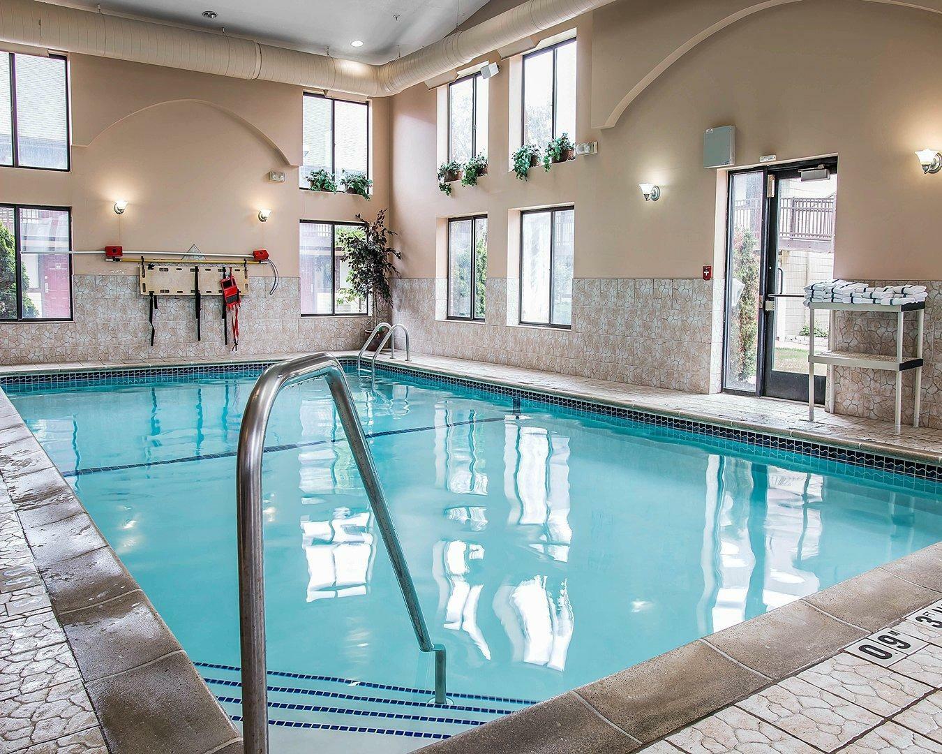 Comfort Inn & Suites University YYC Dış mekan fotoğraf